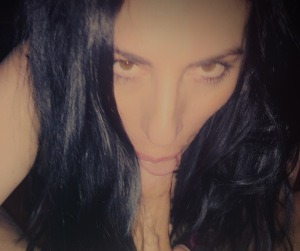 funmanforu22:  pnwamateurs:  Vancouver, WA 41yo  Dam she is great