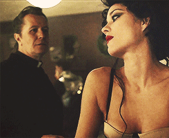 marlenichen:  Marion Cotillard in David Bowie’s new music video “The Next Day”. 
