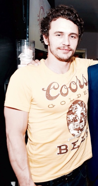 hungitaliantony87: sevenbysixlove: happytravelertiger: happytravelertiger: JAMES FRANCO. Yes inde