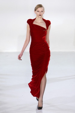 lelaid:  Antonio Berardi F/W 2010