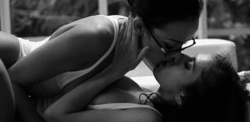me-loving-you:  If you're a lesbian, you might like it here.