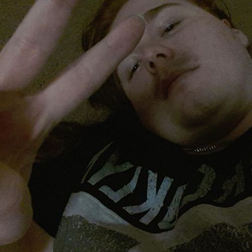 moustachedpotatoes: floor molly  #me  good golly