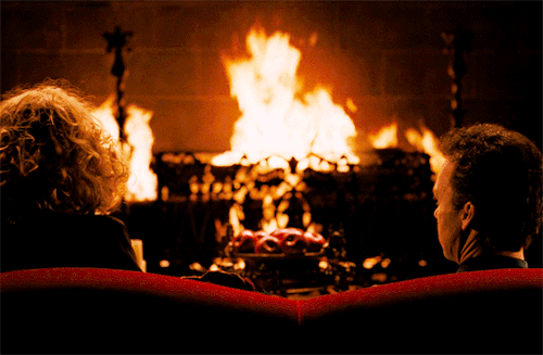 kane52630: Merry Christmas, Alfred. Good will towards men…and women. Batman Returns (1992) dir. Tim Burton    