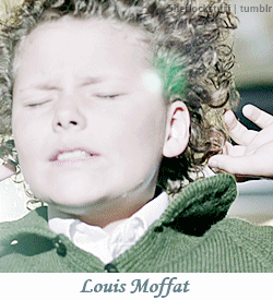 fangirlabouteverythingever:  sherlockstuff: Sherlock ~ A Family Affair  the family business…  