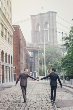 everydaysagreatday:  comingoutjournal:  Andrew + Brian Photography Clean Slate PicturesFull Gallery on Style Me Pretty   