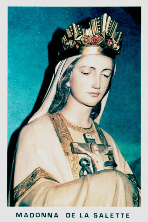 All about Mary.: Photo