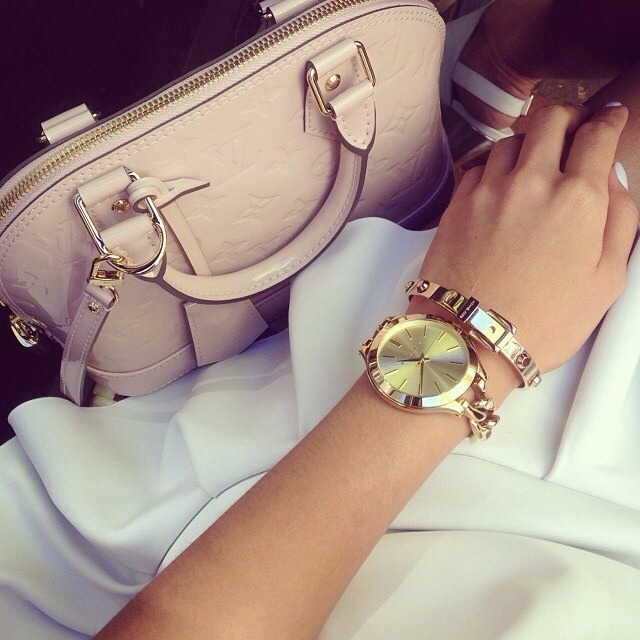 lushitae:  blushiellia:  pinkyposy:  100% rosy / check out my ig: thatskorin  similar