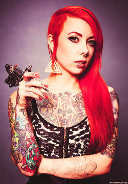 inked-babes-save-the-day:  More @ http://inked-babes-save-the-day.tumblr.com