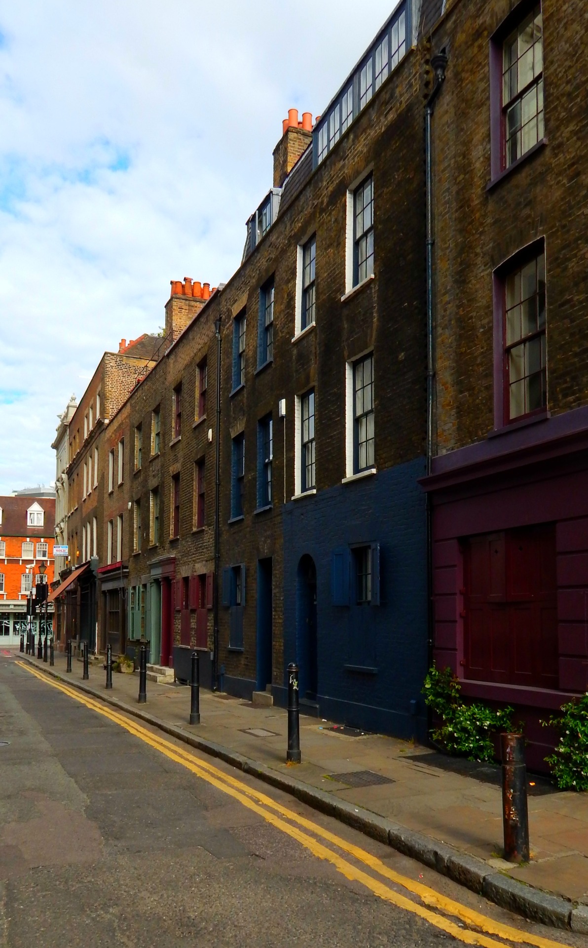 Fournier street spitalfields london e1 fuckitandmovetobritain