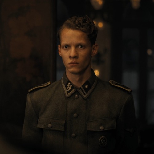 Jakob Diehl And Felix Kammerer In All The Light We Cannot See (2023) S01E01/E02