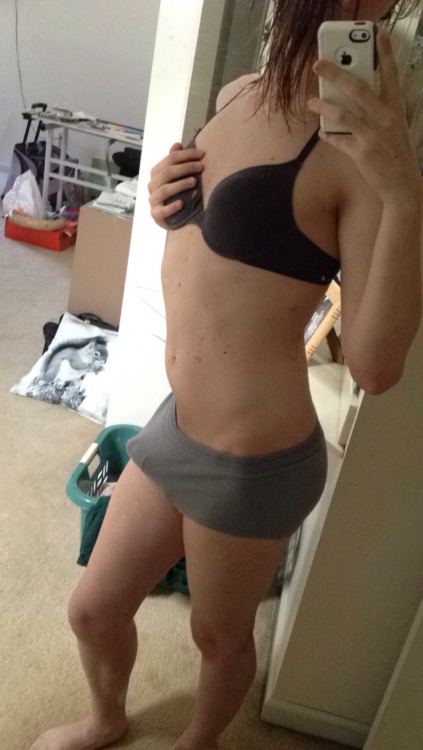 best-tranny-cams:  Hot Shemales On Cam - Go Live Now!!