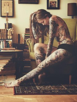 thatattoozone:      Ebba Cronstedt    phototaker klara_fowler   