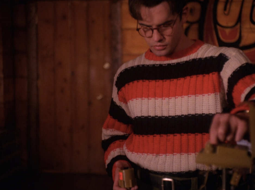 fashion-and-film:Remember when New York magazine ranked every sweater in Twin Peaks