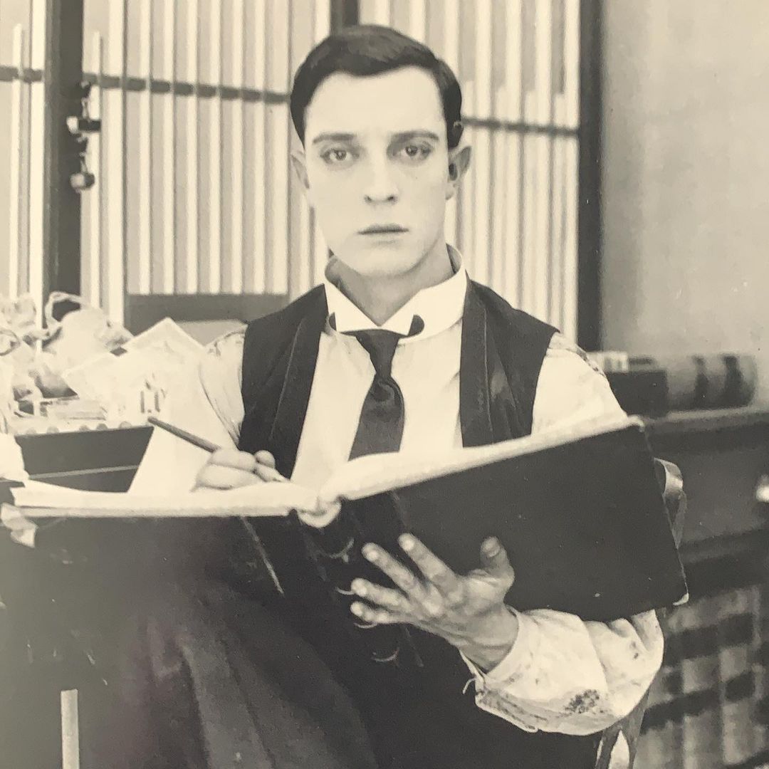 Busterkeaton Explore Tumblr Posts And Blogs Tumgir Busterkeaton Explore Tumblr Posts And Blogs Tumgir