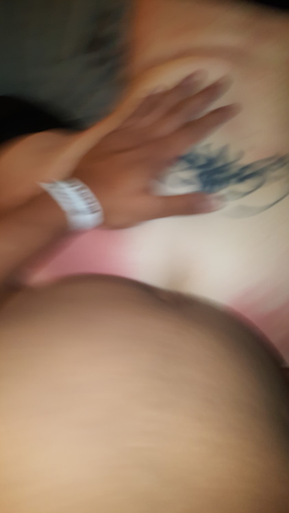 onifc69: Met up with some old friends at a swingers party