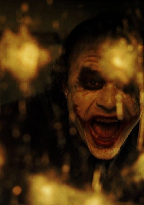geoffrox:  “This city deserves a better class of criminal. And I’m gonna give it to them.“ | The Dark Knight (2008) 