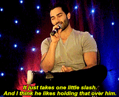 itsfuuh:Fan: Has Derek ever had the urge to give Stiles the bite?