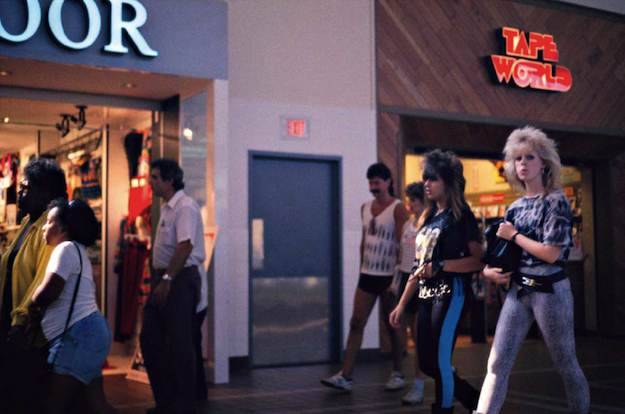  Michael Galinsky’s Retro Photos of 1980s Shopping Malls Are, Like, Totally Rad