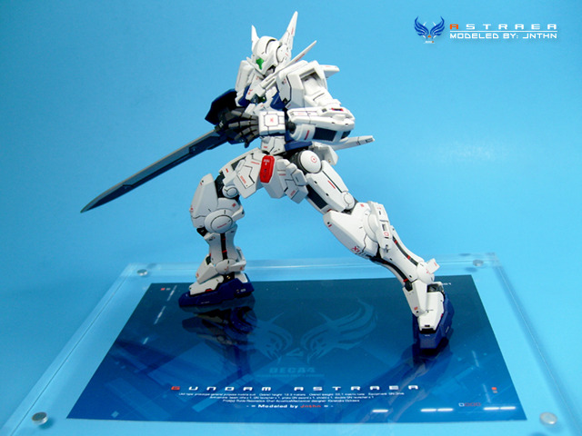 ani-plamo:  1/144 HG00 Exia Astrea Gundam by Jnthn 