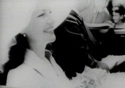 Cansinofan:  Rita Hayworth , Big Smikle - On Her Wedding Day Marrying Aly Khan Which