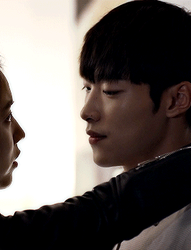 ce5c2b4c1cc0412a4c1d1c5107a2e9a4aa53d648.gif