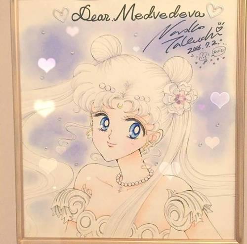 silvermoon424:Naoko Takeuchi did this today! :O I love it so much!