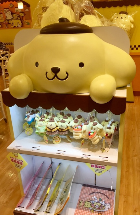Pom Pom Purin Cafe - Harajuku, Tokyo
