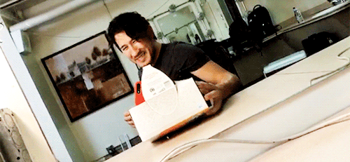 markired:  he stream from a kleenex box 