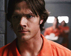   [ 2x19 “Folsom Prison Blues” ] 