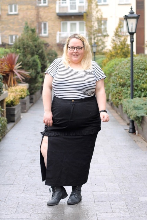 hannawears: NEW POST! Don’t stop believingSkirt: size 10 and size 26, Elvi