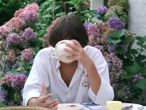 filmswithoutfaces:Pauline à la plage (1983)dir. Éric Rohmer