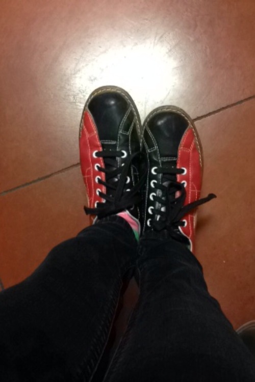 giliananderson:i went bowling 