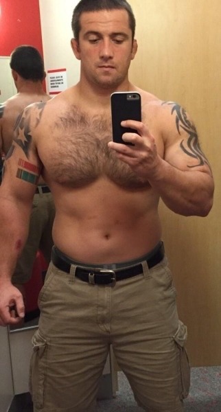 Gay hunks & gifs