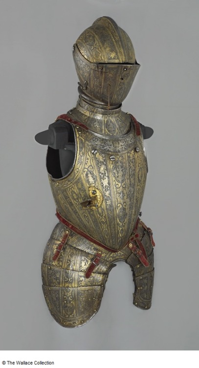 Armor set crafted by Pompeo della Casa of Milan Italy in 1587.from The Wallace Collection