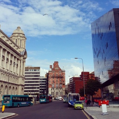 i love architecture ….. #openeyegallery #street #buss #arriva #shadows #reflection #Liverpool