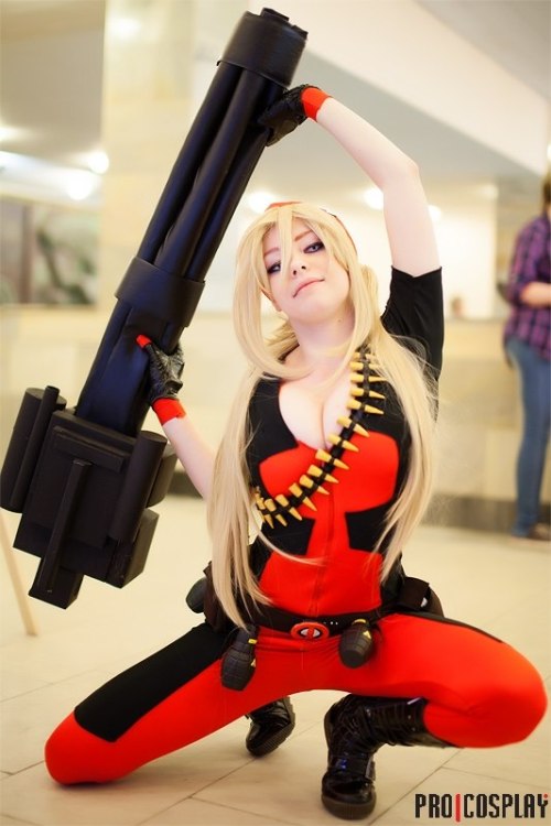 cosplayhotties:  great gallery: Lady Deadpool by ~Taorich