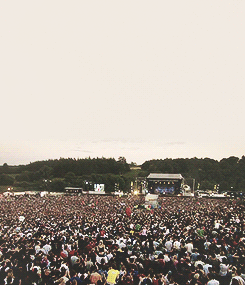  Today marks the 10th anniversary of the day the Red Hot Chili Peppers performed