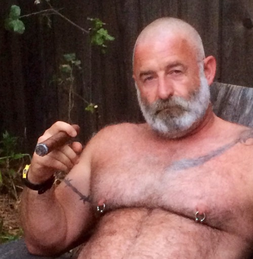 homonline: This is what manhood is all about