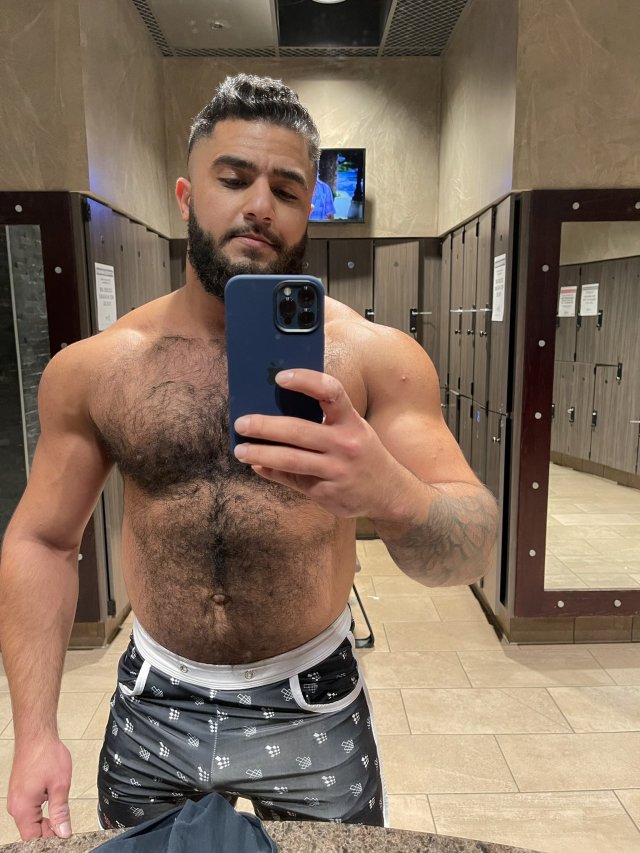bear-hairy:Déjanos tu comentario 🐻. Rebloguea y comparte el contenido si te gustan