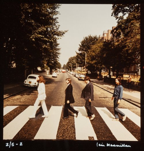 the-cosmic-empire:Six photos taken by Iain Macmillan for the Abbey Road cover, on the 8th August 196