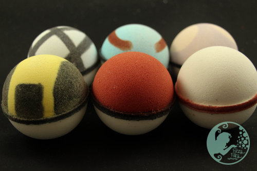 sosuperawesome:Bath Bombs Inspired by Geek Culture (including Pokémon, Sailor Moon, Legend of Zelda,
