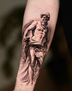 Dear Leonardo da Vinci We kindly send your Vitruvian man back to the  Renaissance We Will take it from here   tattoo tattoos art