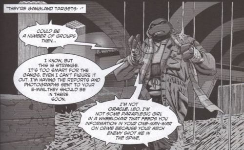 darthempress:ninjaturtlecomics:Leo: What?Donnie knows his Batman comics.From Tales of the TMNT v2 #6