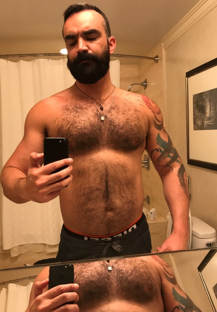 guymirrorphone:  also Follow NSFW page @guymirrorphone-rated-x