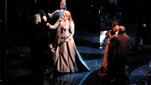 missgirygifs:but  people  are  oceans,  you  cannot  know  them&n