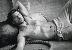 hotfamous-men:  Nikolaj Coster-Waldau  