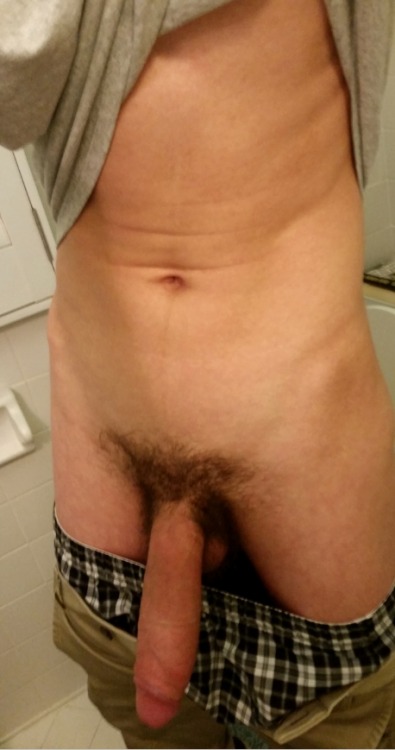 bigcockbrad:  It suits me well ;)Kik is BrainyYoungandHung