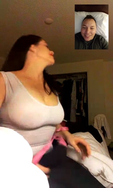 mormonmarine84:  Such a sexy Mormon mommy slut, showing off her beautiful tits!