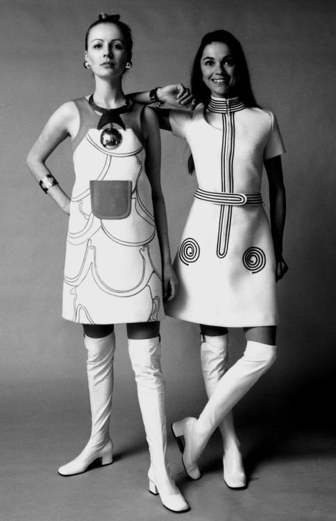 kitsunetsuki: André Courrèges Ad (1970)