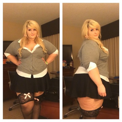 Porn photo laceyyyelle:  Can I be a sexy school girl